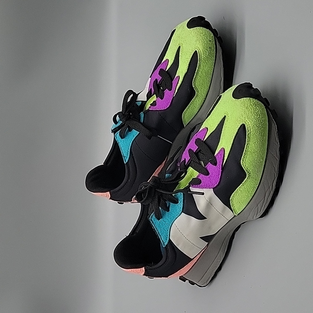NEW BALANCE 327 NEON SNEAKERS